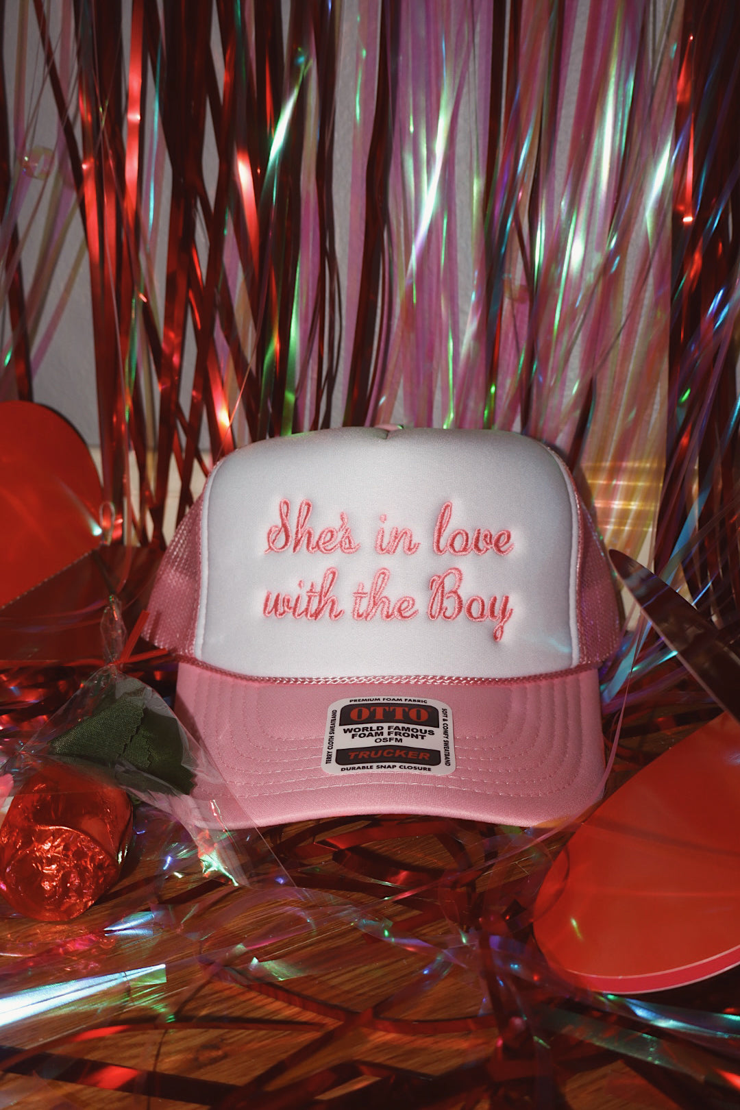 She’s in love Hat